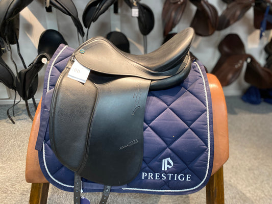 Ny Prestige Roma Dressur, ID 1011